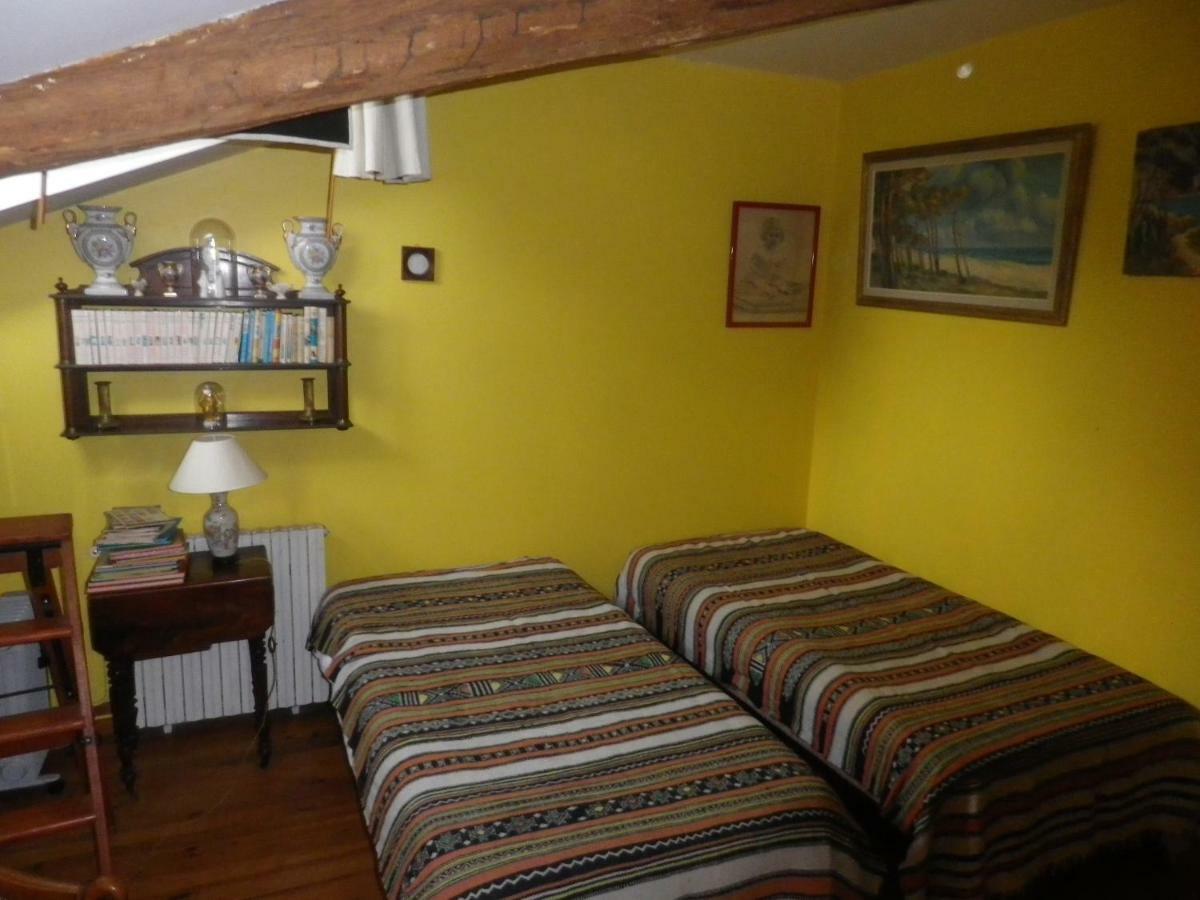 Chambres et Table d'Hôtes Manoir Capcazal de Pachïou Mimbaste Exterior foto
